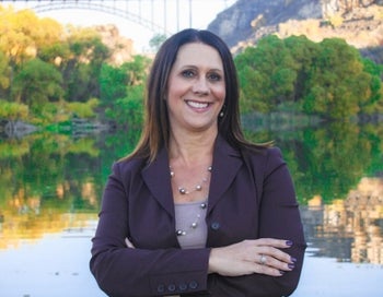 Portrait of Barbra Allen, Realtor / Multi Million Dollar Producing Sales Associate